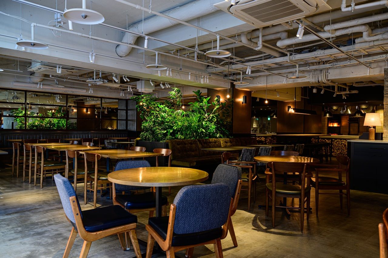 HOLIDAY Lunch Course — Weekends & Public Holidays