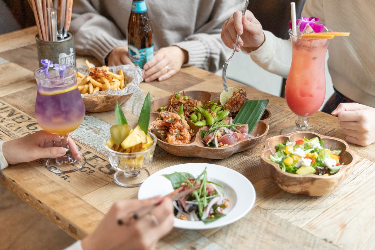 おしゃれな女子会に！ALOHA女子会プラン♪乾杯ドリンクと食後カフェ付き