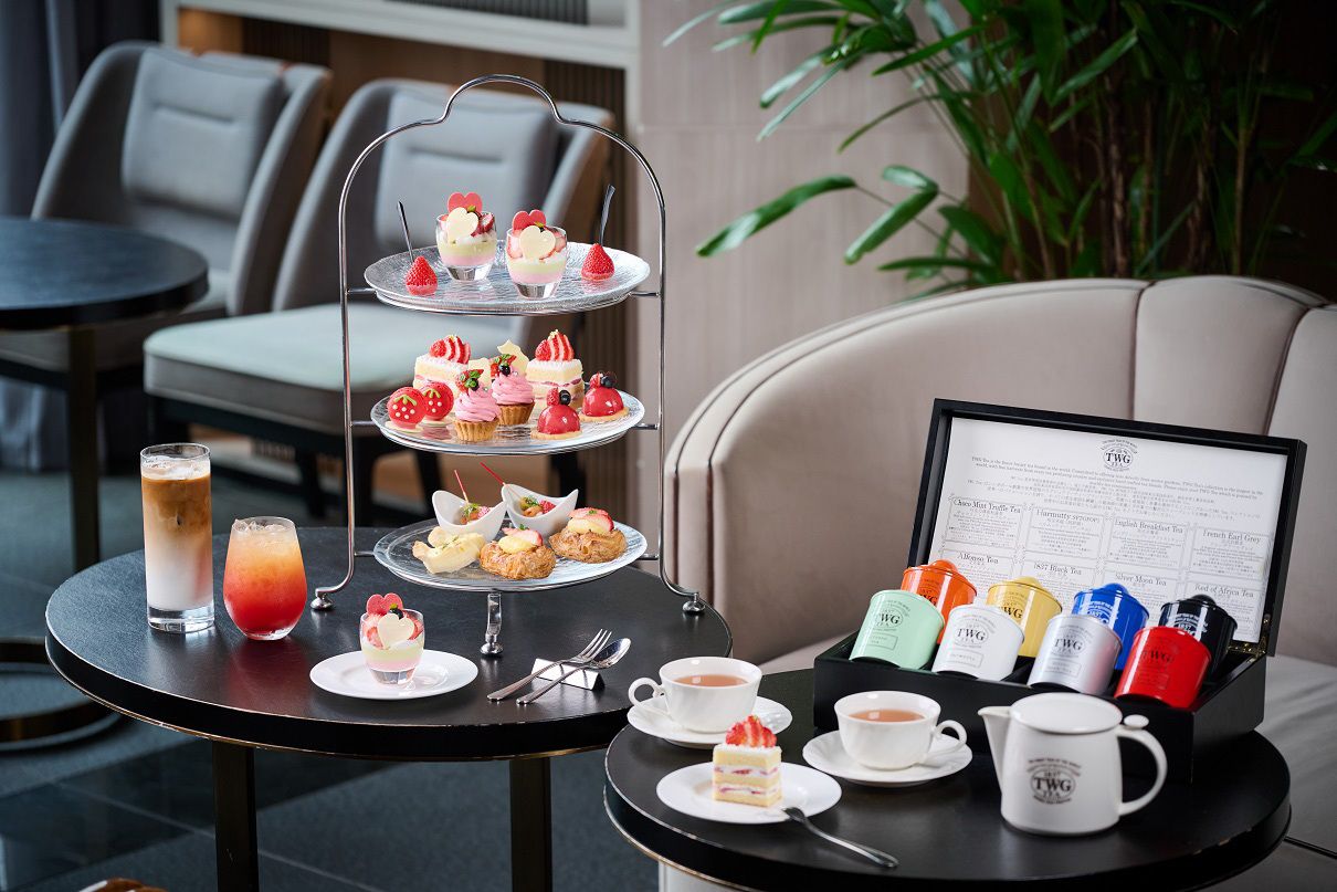 【13:00-17:00】3/1-5/31 『ストロベリーアフタヌーンティーセット』HP限定10％OFF