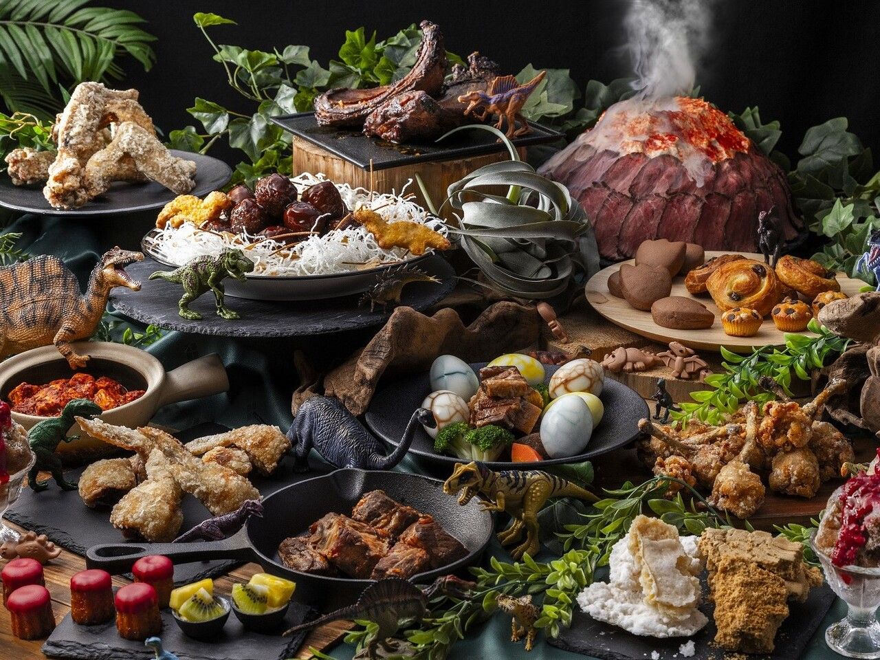 Dinosaur Summer Buffet（Adults: Junior high school students and older）