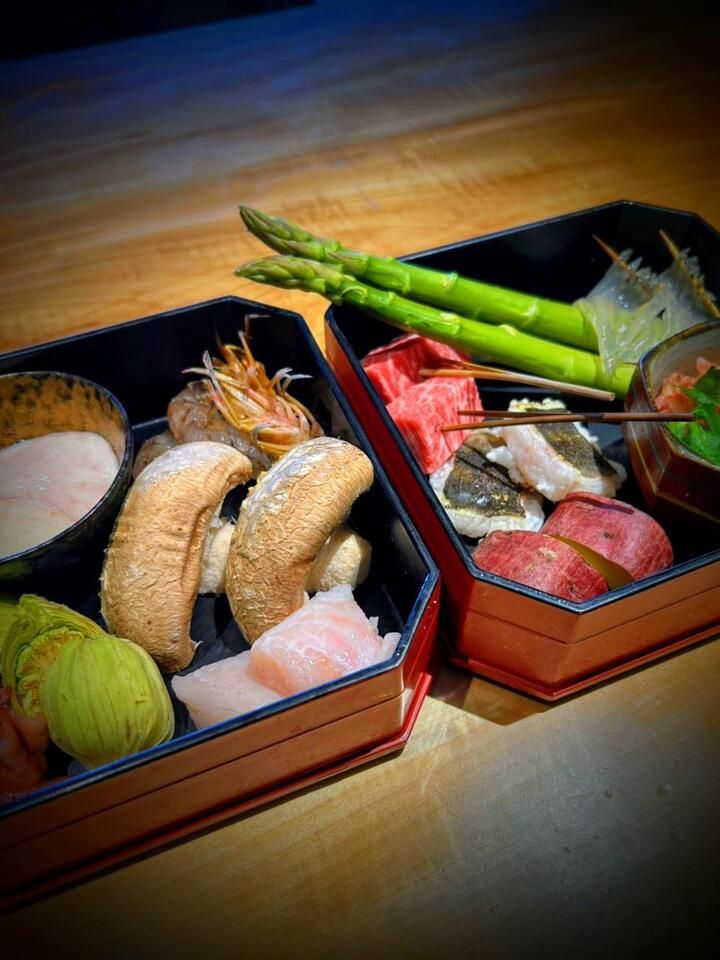 Special 10-course chef's choice menu