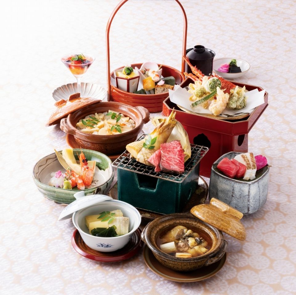 4月「創業310周年記念特別懐石」・舞