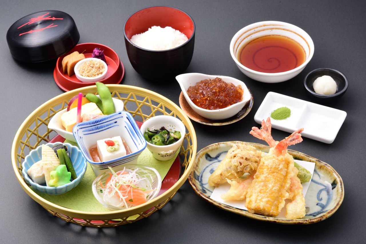 “HANA-KAGO” 套装菜单