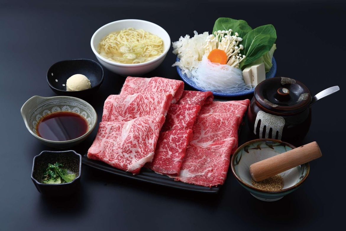 [Official Lowest Price Guarantee] Starting April 1st, our new "Suzuran Course" will be available! Enjoy a luxurious selection of 9 types of meat, including A5 rank Kuroge Wagyu ribeye, A5 rank Matsusaka beef thigh, beef tongue, and Kibimaru pork.