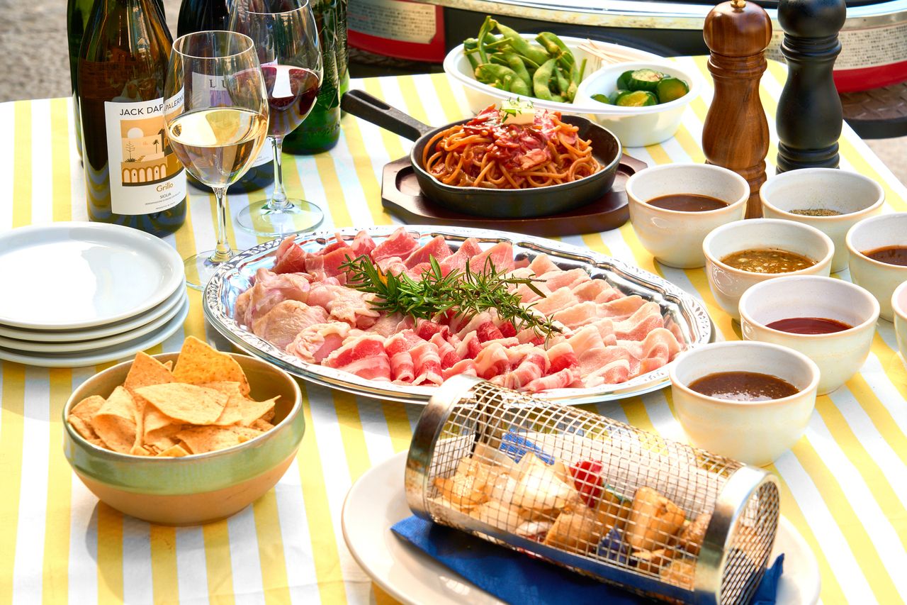 【定番BBQプラン】120分飲み放題付き！解放的なテラスで楽しむSTANDARD BBQ