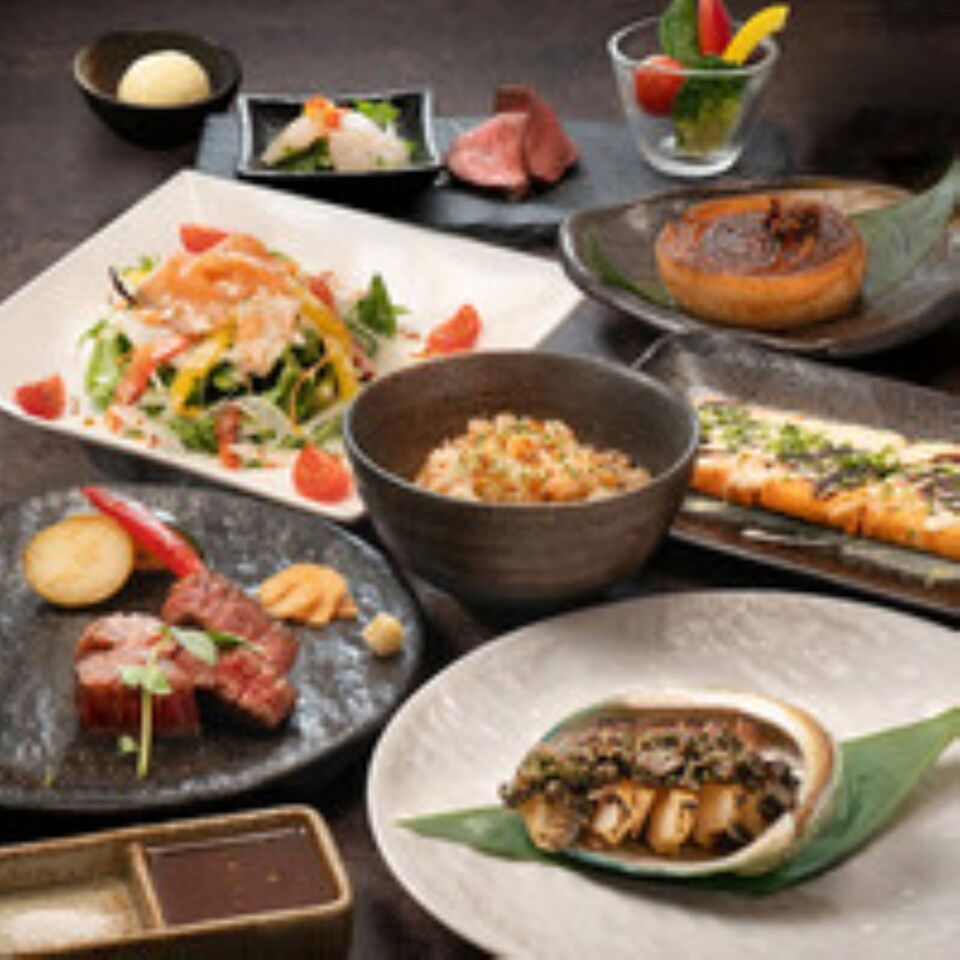 A higher-class, luxurious teppanyaki experience: the "Mido Special Course" (8 dishes) *Food only*