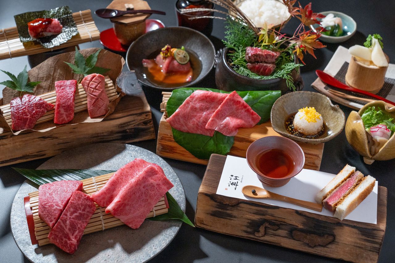 "Kagaya Ranch Direct Delivery" Premium Omi Beef and Kobe Tajima Gen Beef Tasting Set (12 Dishes) 【Genshu Course】 *Includes Uji Matcha