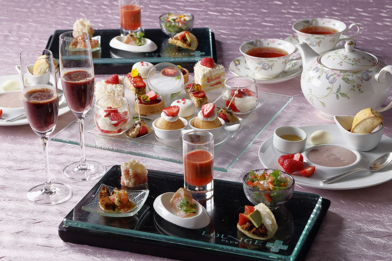 🍓【July 1st - September 30th】Summer Strawberry Afternoon Tea🍓 (120-minute limit)