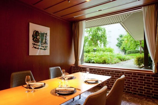 Private Room 