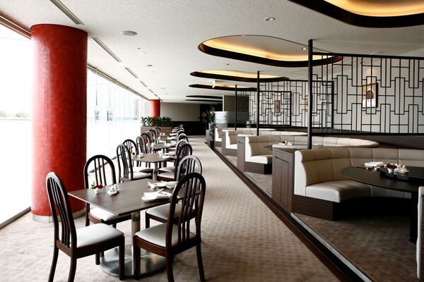 Table seating