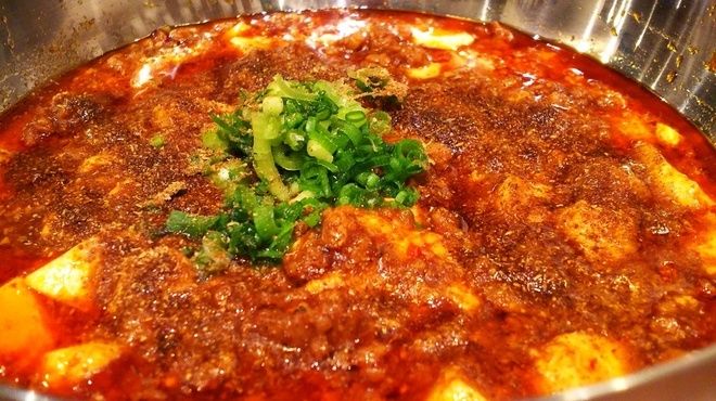 Iron Sheet Chinese Aoyama Shanway Kagurazaka (Tappan Chuuka Aoayama Shaenaiya Kagurazaka)