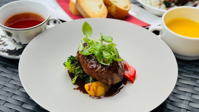 Terrace Cafe Bar / Hotel Trusty Osaka Abeno