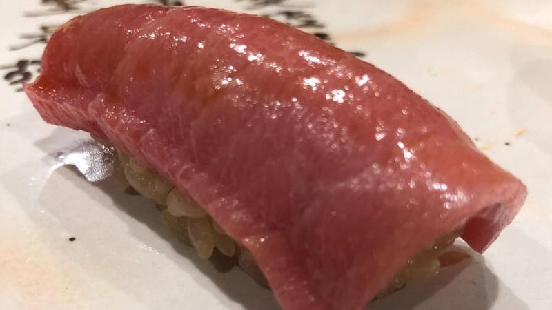 『鮨いわもと』