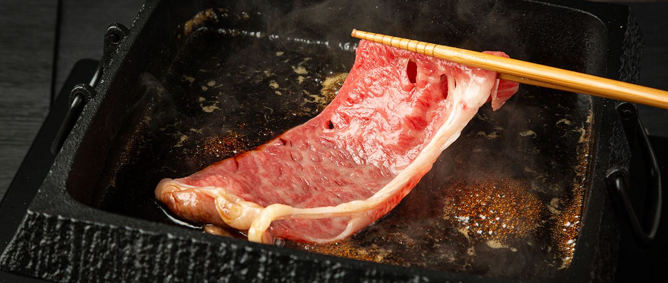 Kobe Wagyu Sukiyaki Shabu Shabu Kikutsuru Dotonbori Branch