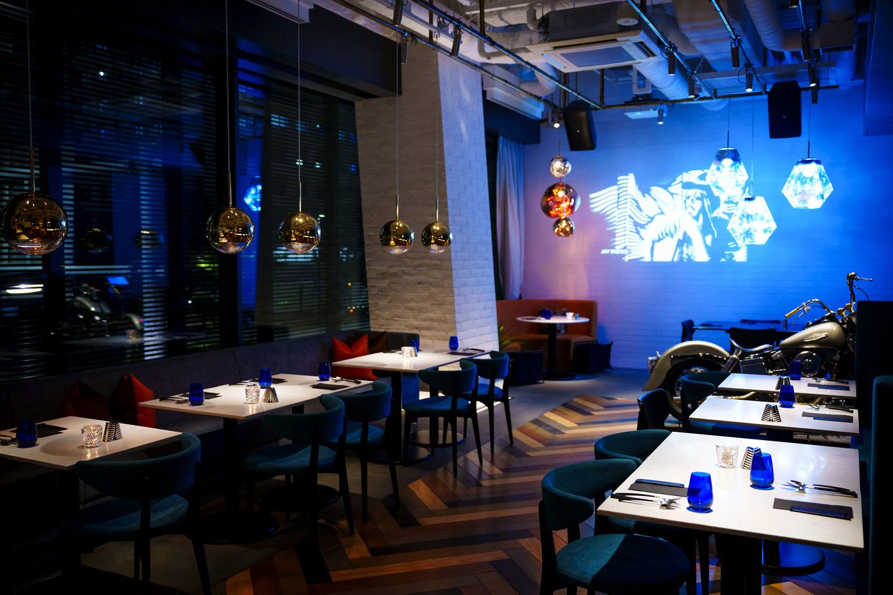 【Dinner】 Book a table