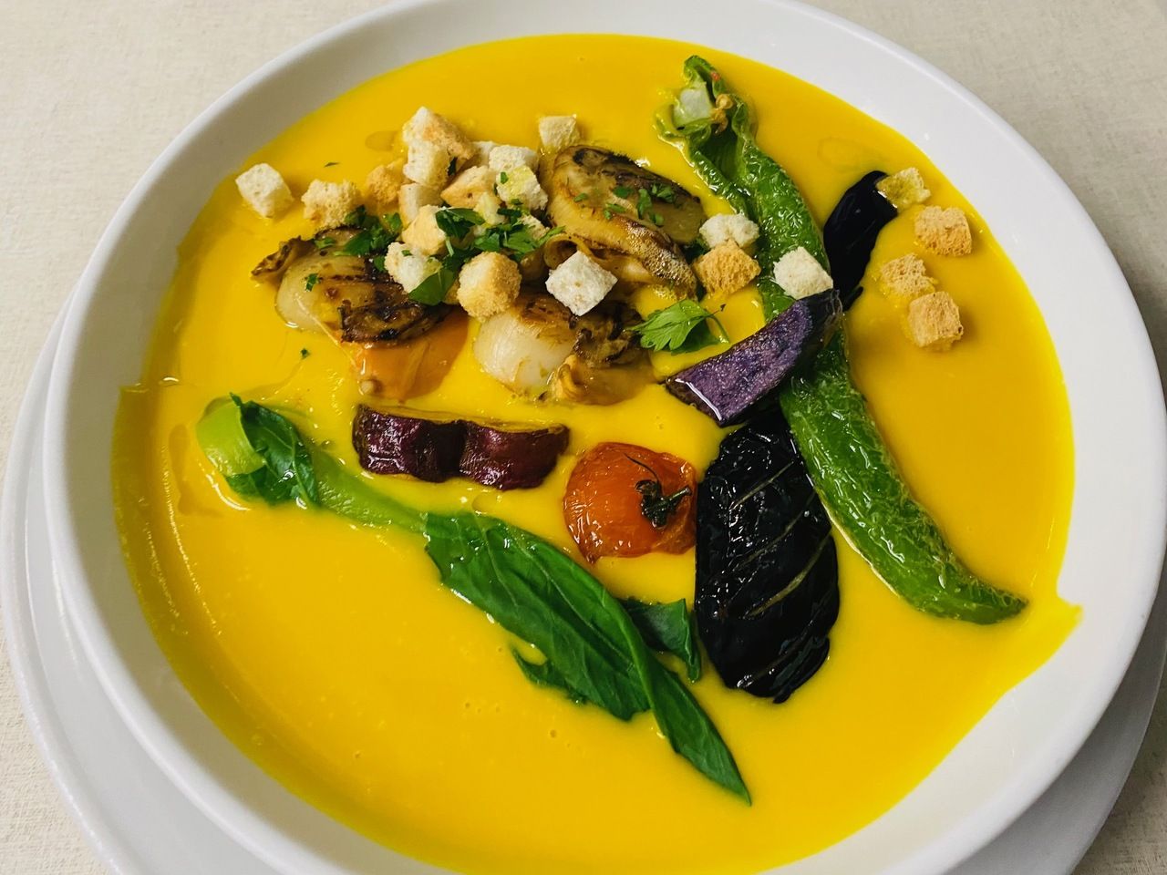 本日のスープランチ（サラダ・パン・コーヒーor紅茶付）