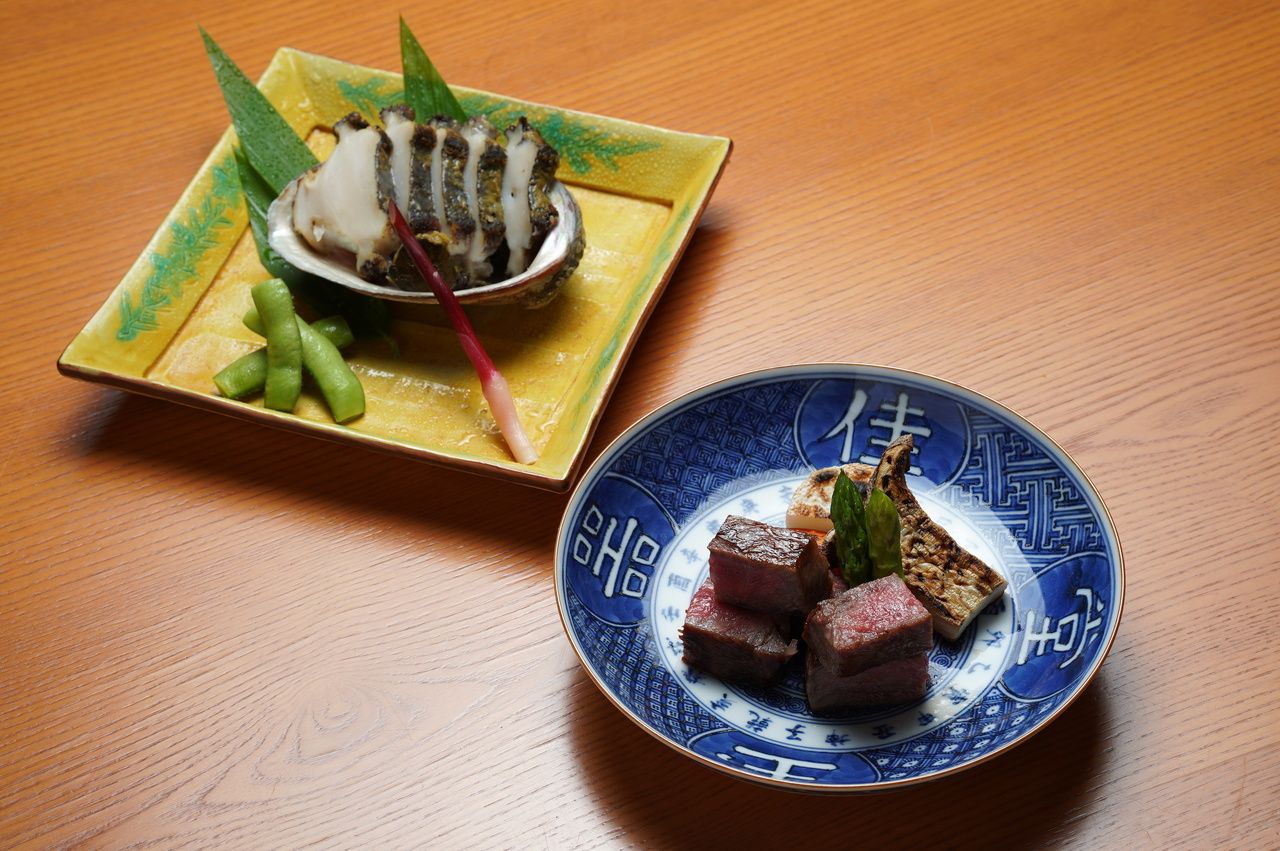 Kyoto-style Kaiseki ''Yume no Ukihashi'' 55,000JPY