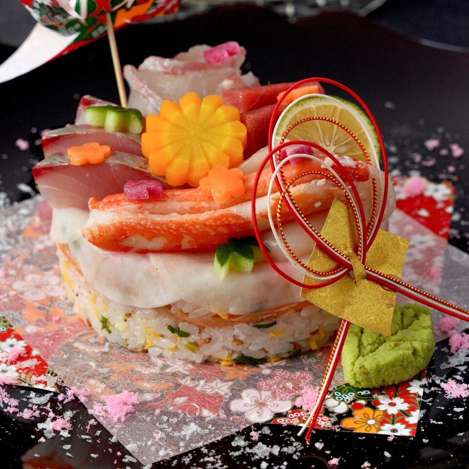 【昼限定】寿司ケーキプラン〝福籠〟　8,800円＜テーブル席＞