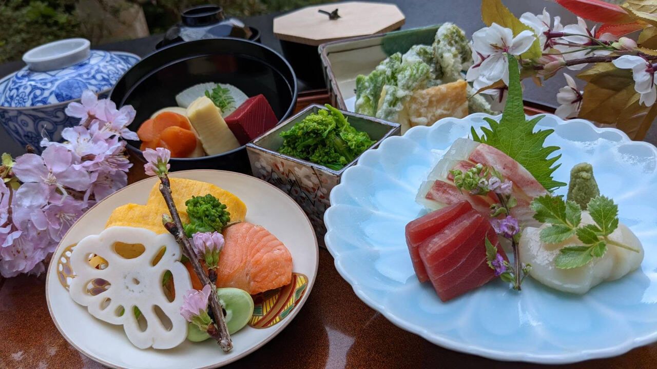 季節膳と湯豆腐のセット