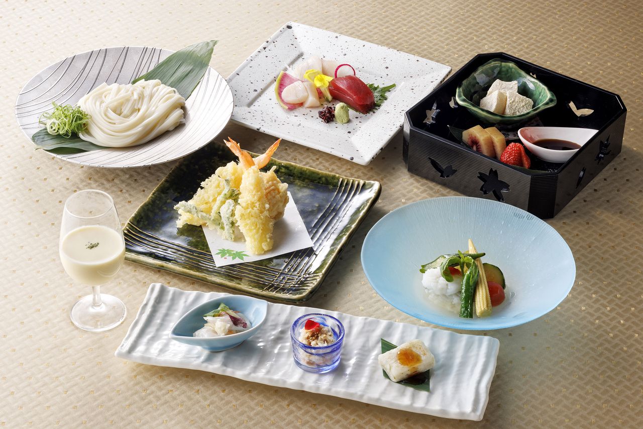 昼会席