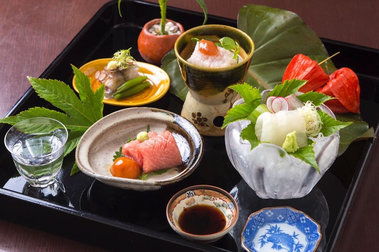 [Dinner18:00] Seasonal Omakase Course・・・36,300yen (including tax and service charge)~