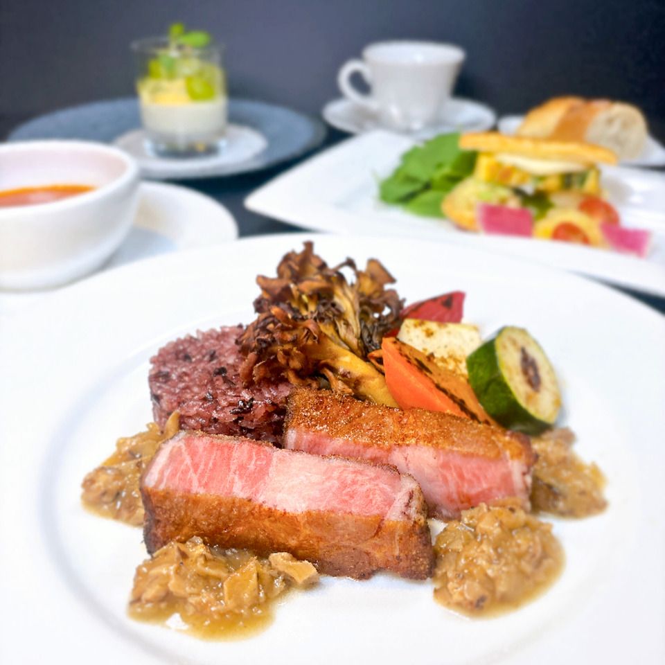 ランチ【Jaune～ジョーヌ～】月替わりランチコース 前菜 スープ メイン デザート 全4品