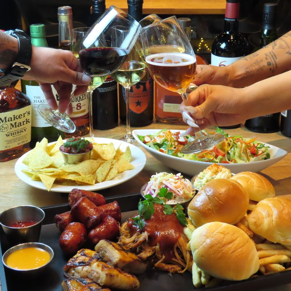 [Party course] Volume ◎ 9 dishes including grilled chicken and pulled pork ¥3000