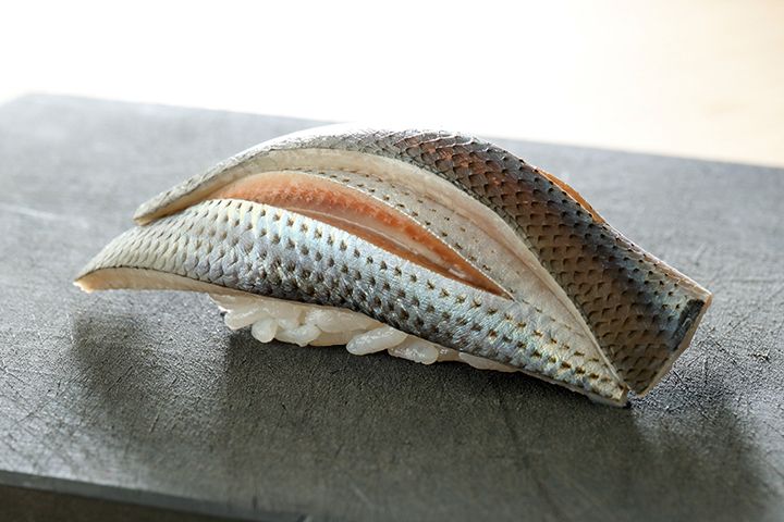 欅スペシャル（握り11貫、茶碗蒸し付き） 【平日限定】