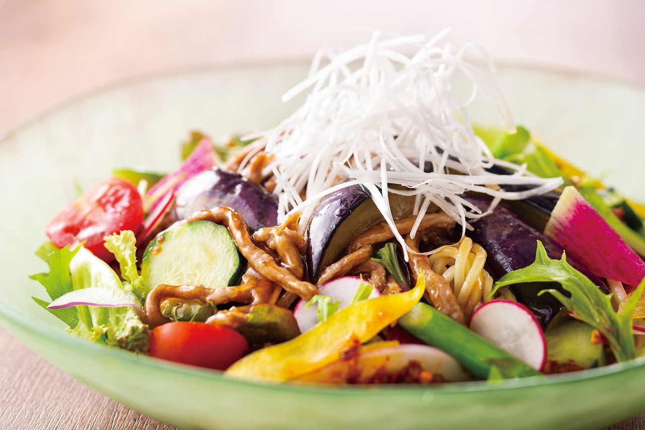 【平日ランチタイム限定】国産牛肉と茄子のピリ辛冷麺 
