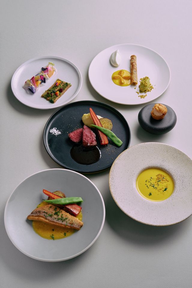 【LUNCH】Signature Course 魚・肉のＷメイン 全7皿