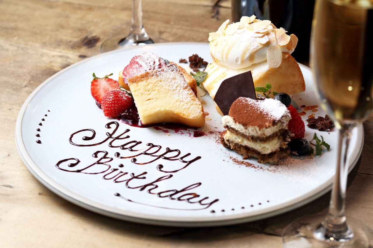 [Celebration Option] Two-item dessert plate