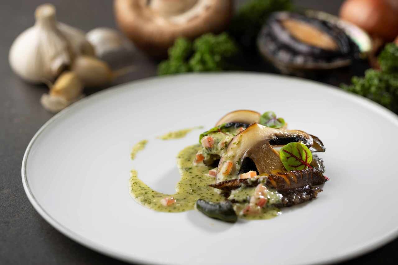 ランチコース　＊旬のフルーツのフランベデザート