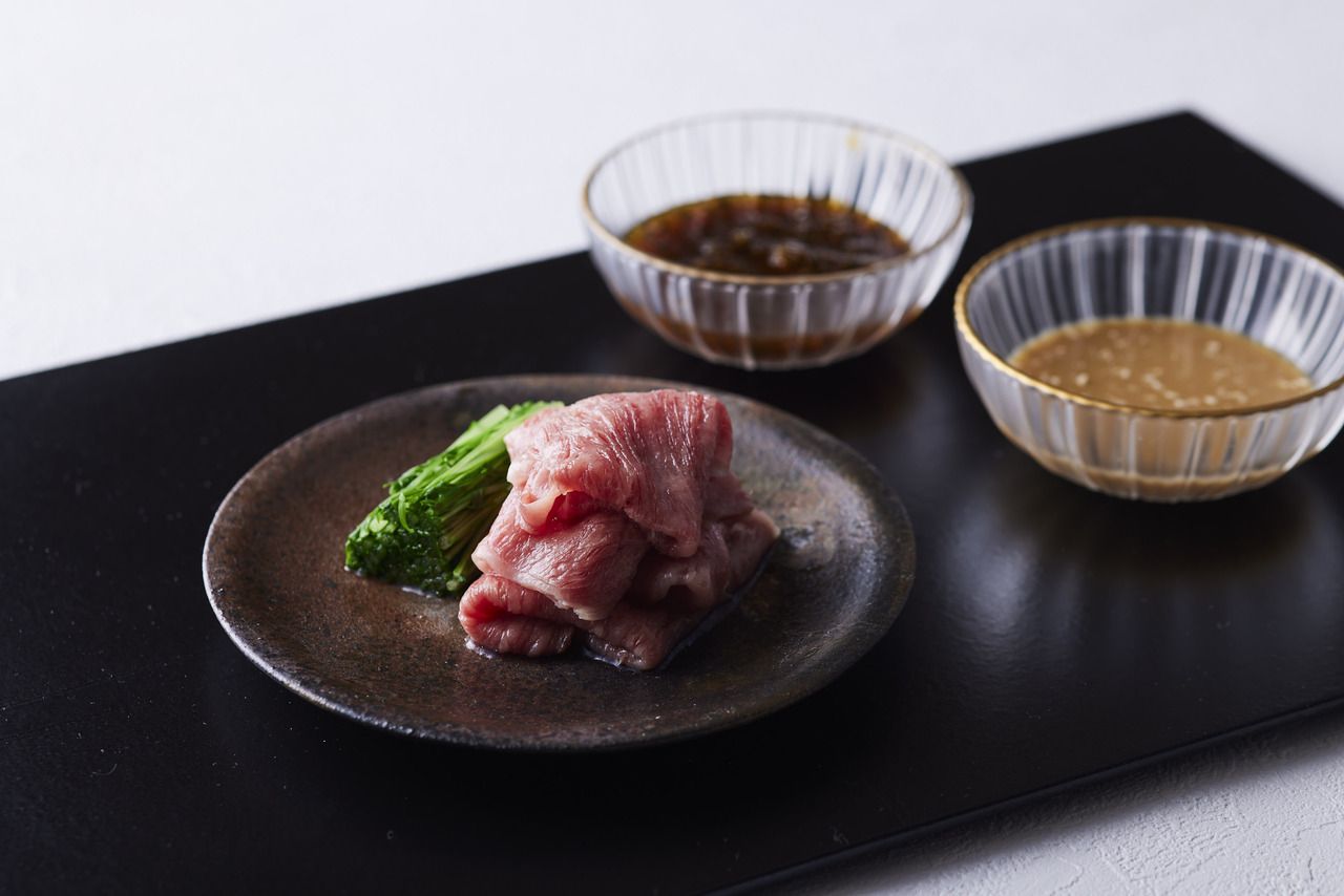 【아카기 AKAGI】흑모 와규 샤로인 샤브샤브 또는 스키야키