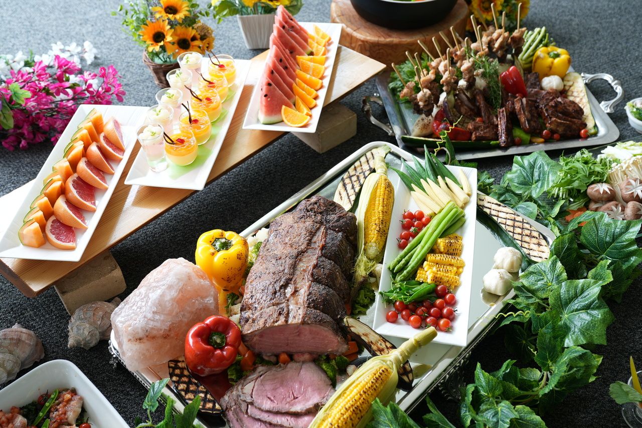 Dinner (17:30) Dinner buffet: Mikuni Kaido Taste Tour [Dinner plan available]