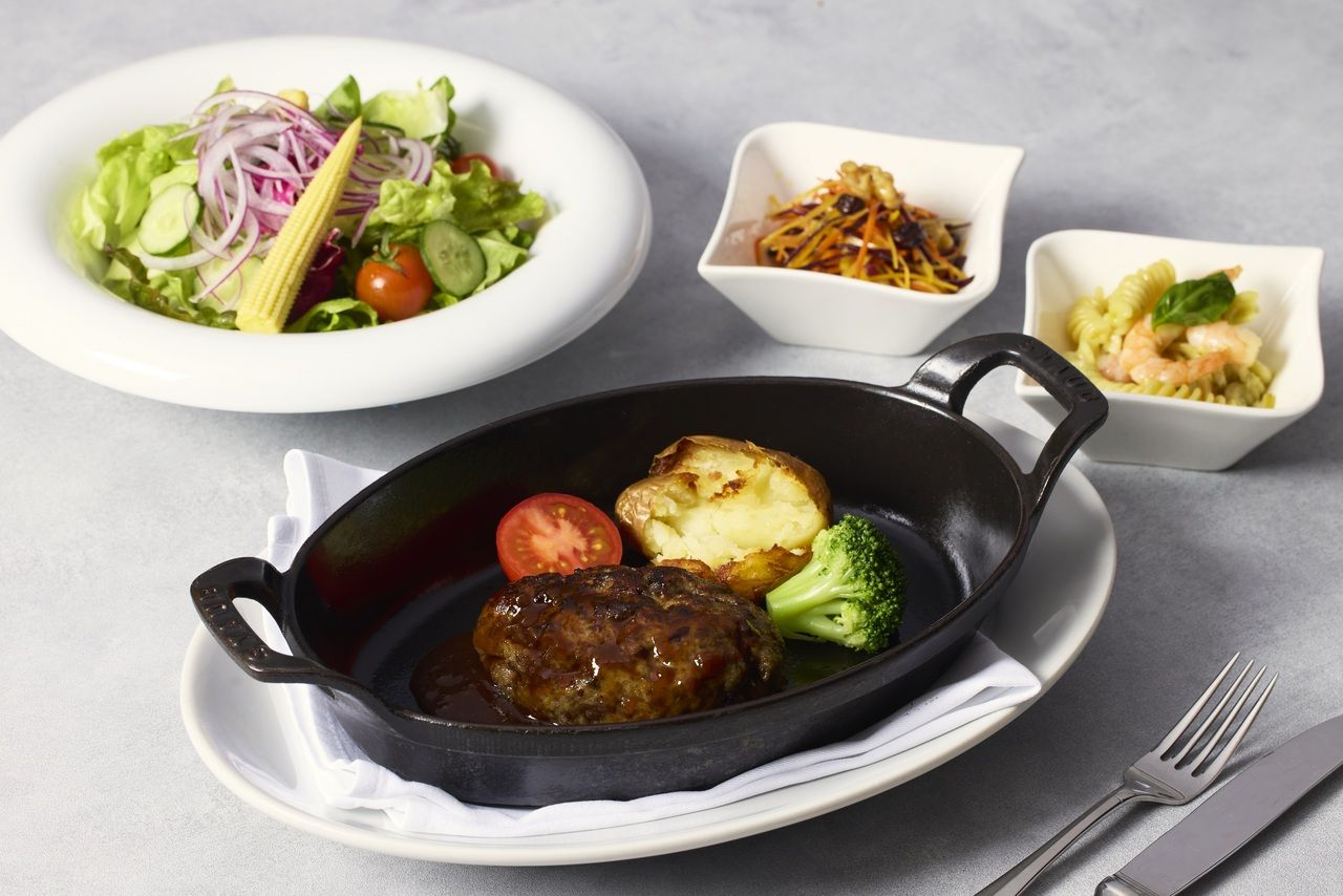 Coarsely ground hamburger steak