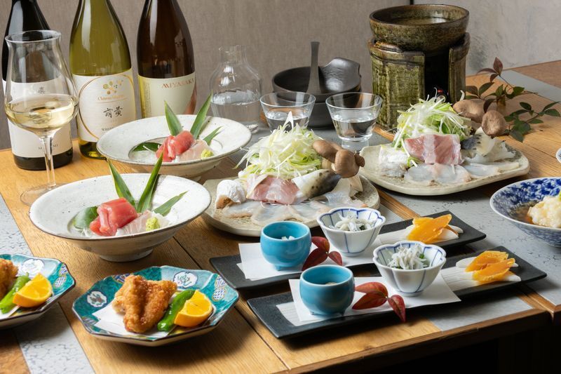【ディナー限定　120分飲み放題つき】2月2日～季節の美味を味わい尽くす【冬の食材ととらふぐのしゃぶしゃぶ】の口福コース