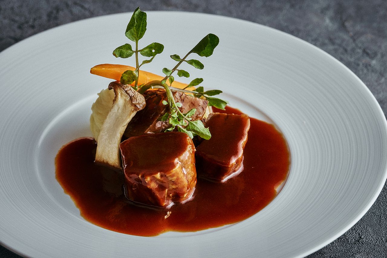 Lunch: Seasonal Select Lunch — Winter Experience (Weekdays only) ¥4,200