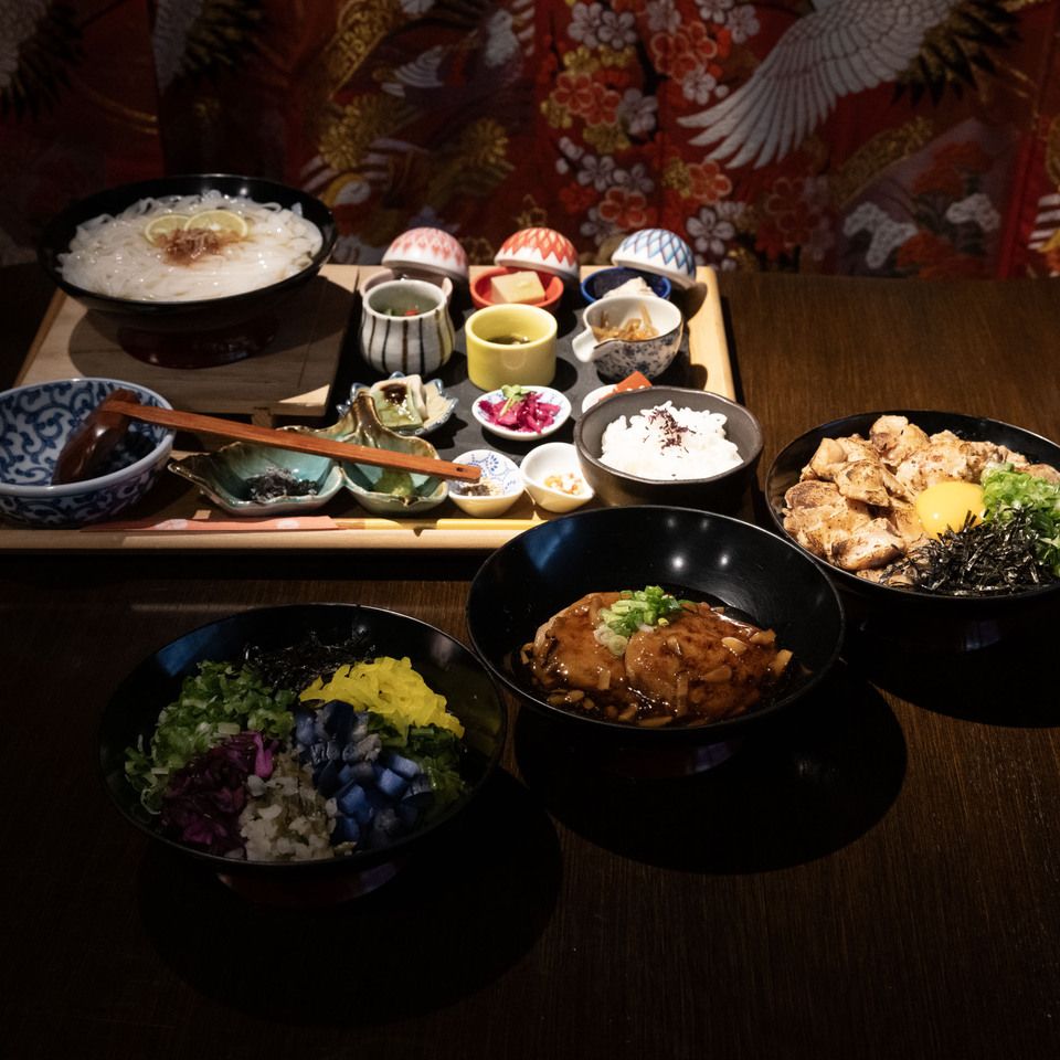 [Choose your main dish] and [one drink or dessert included] ~Enjoy a 9-item obanzai lunch in a Kyoto machiya~