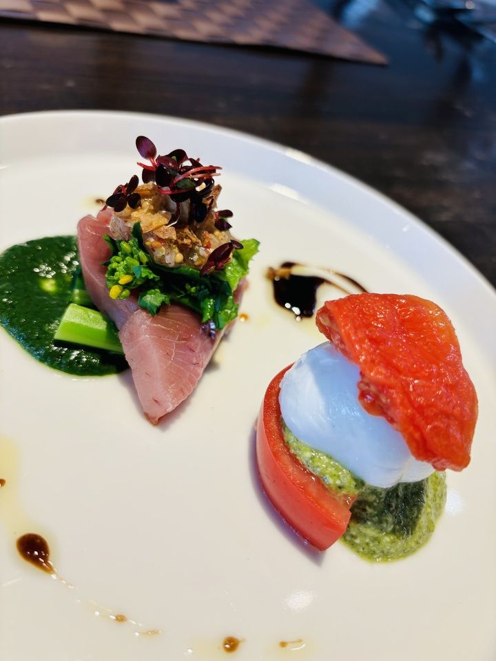 [Lunch] 5 dishes in total including appetizer platter, seasonal soup, and two main dishes of meat and fish