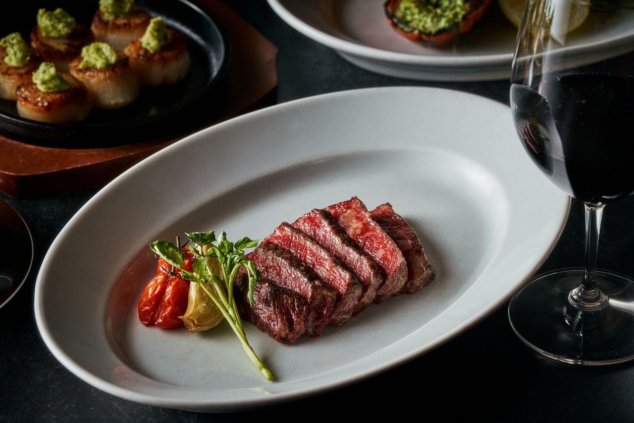 【Online Special Dinner Course with 1 Drink】Enjoy special course including PRIME strip loin and fish for main