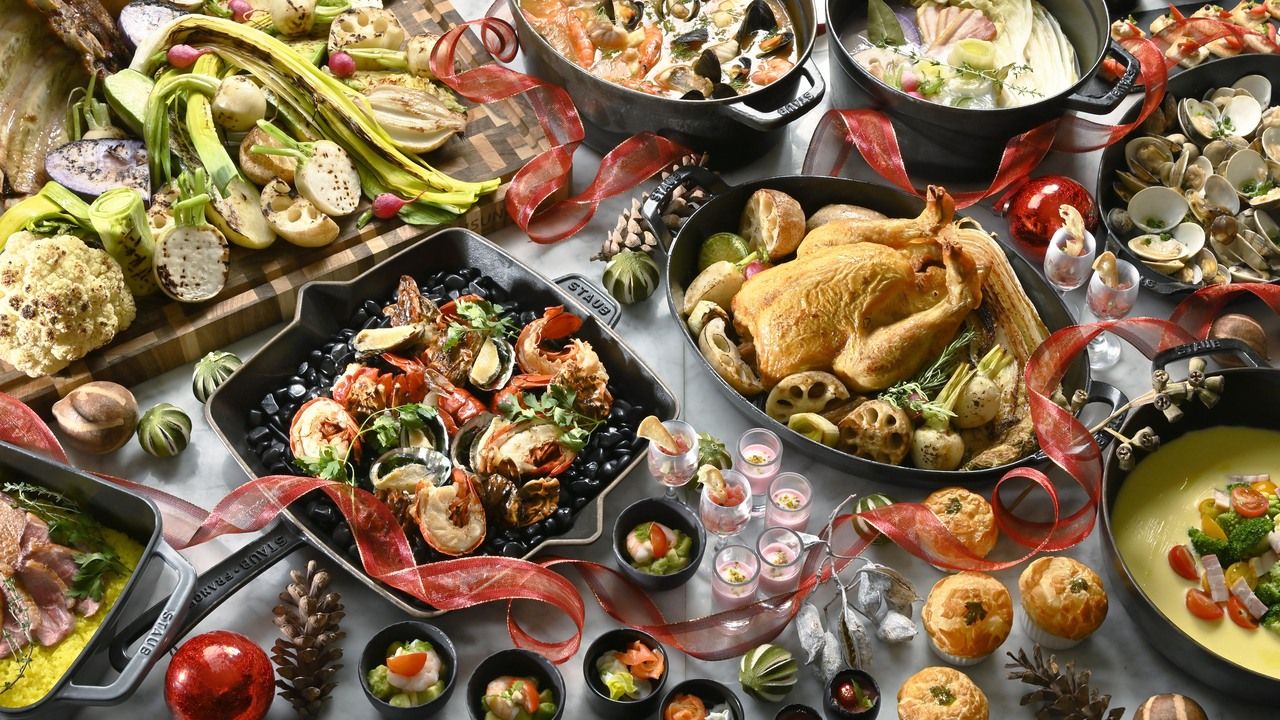 Christmas/Dinner Buffet/Unlimited Time/a glass of Champagne