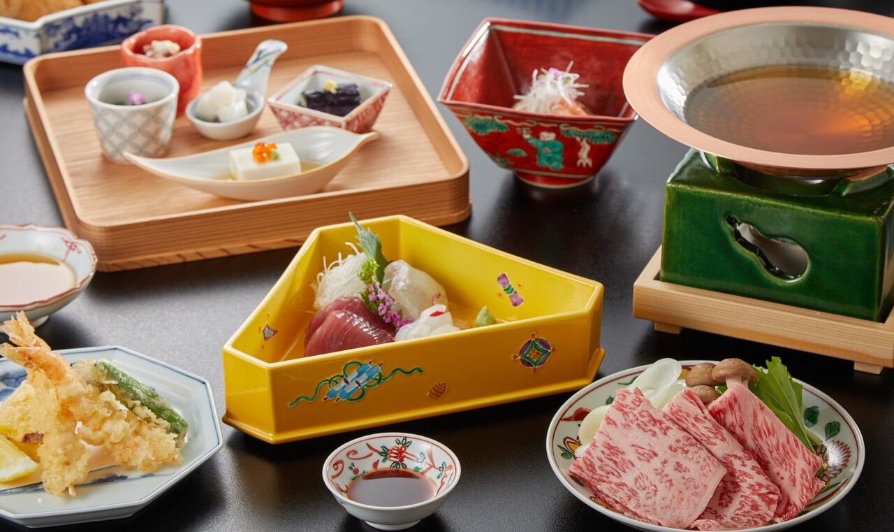 【 Year-end party & New Year Party Plan 】"Matsu"　※8 dishes + 2 hours Free-flowing drinks