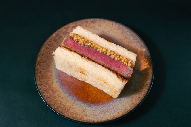 [25,000 yen course] Includes "Beef fillet cutlet sandwich" and "Clay pot rice made with seasonal ingredients" (service charge not included from November 1st)