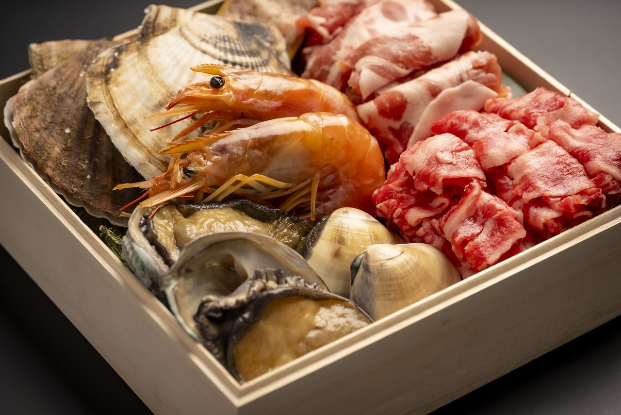 WAGYU & Seafood Special Mala Hotpot Course