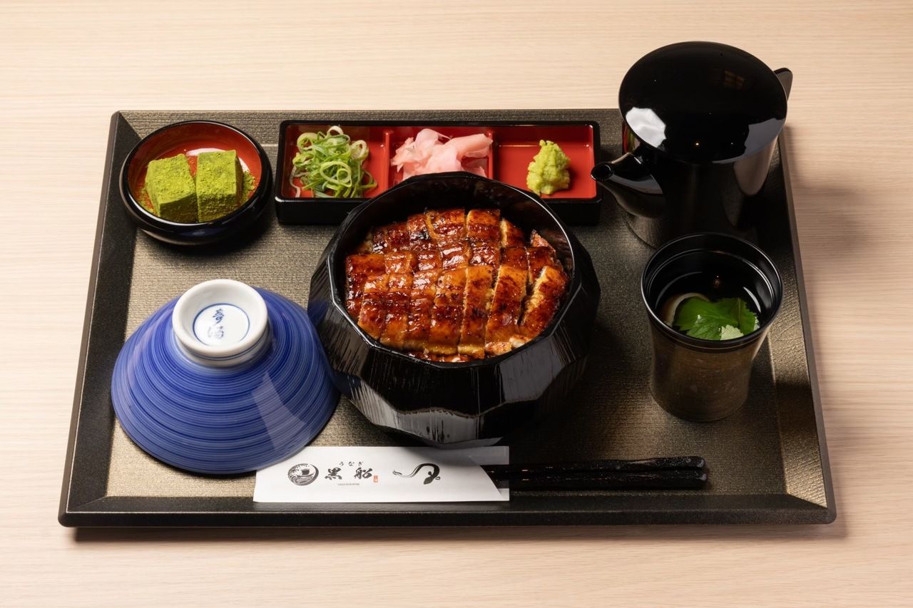 Hitsumabushi-Deluxe-