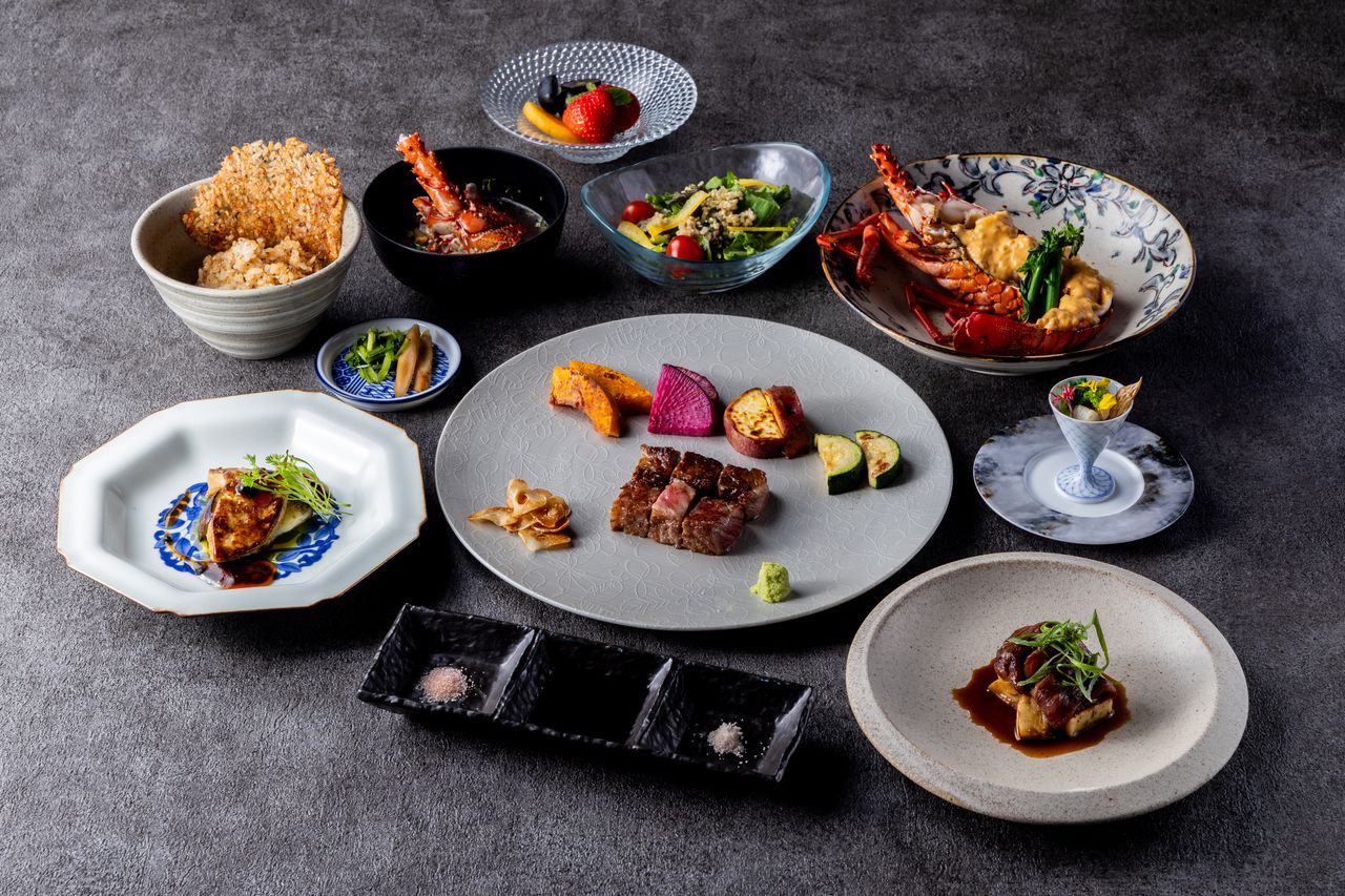 「Aoi」 Japanese Wagyu Beef, and Ise Ebi (Japanese Lobster)～