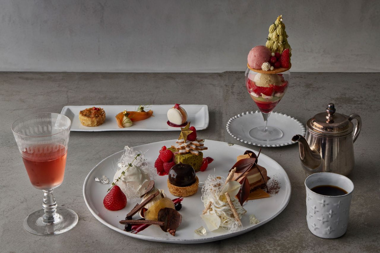 Afternoon Tea　Noël【¥11,000 (excl. tax) 】