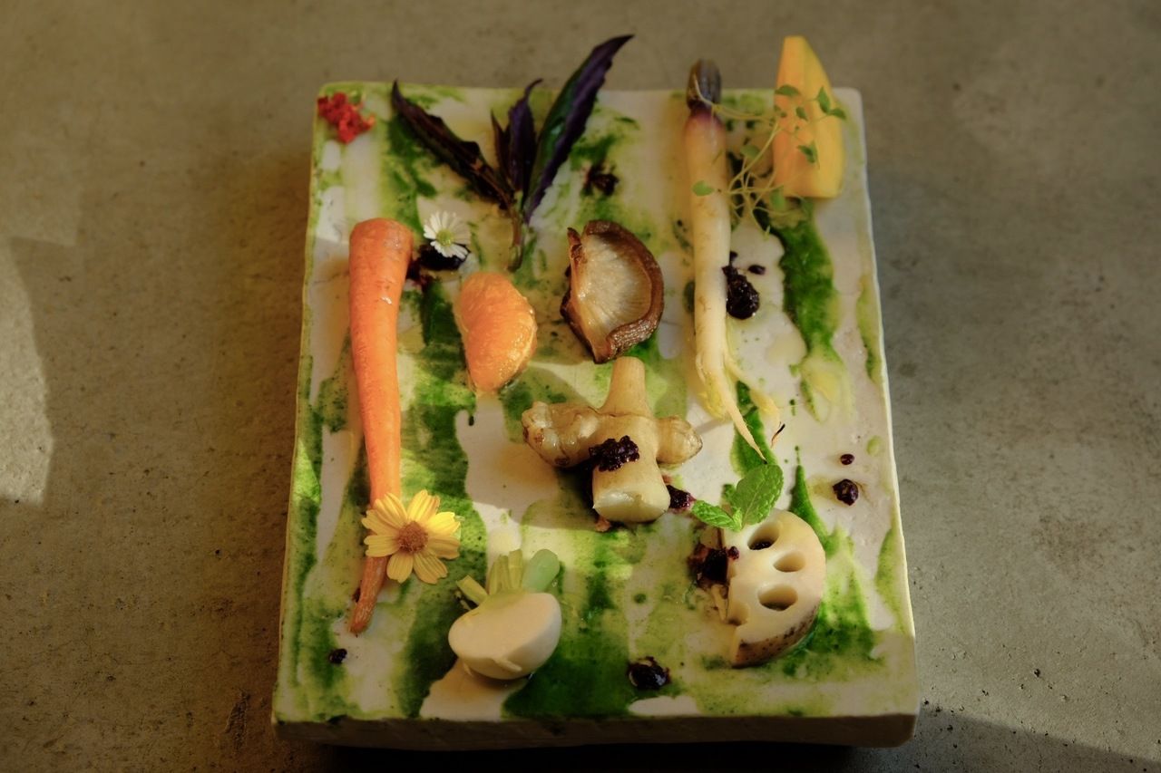  A e r u Lunch [Main course, Chef's Choice] - 7 dishes with rice flour bread as a souvenir