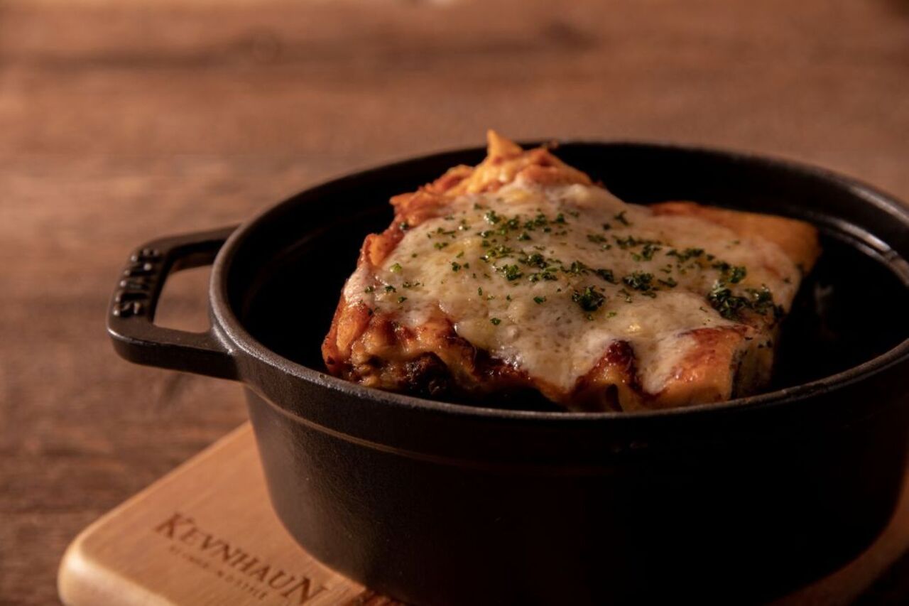 【平日：60分制】選べるメイン＆サラダ・スープ・デザート付き約25種のランチビュッフェ