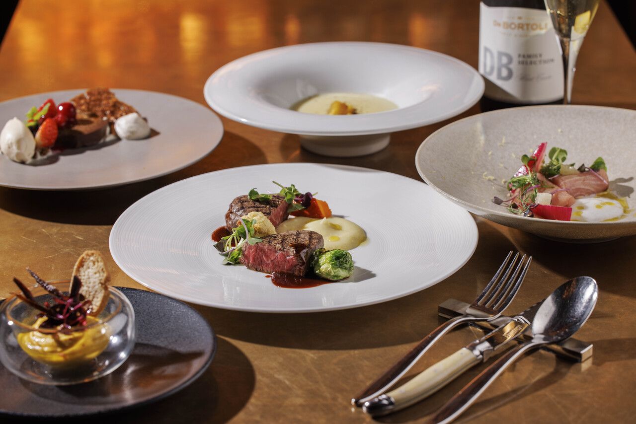 【TS】【新年ランチ 】 オマール海老・米澤豚・ポルチーニ茸を贅沢に楽しむ全5皿 乾杯酒・デザート付